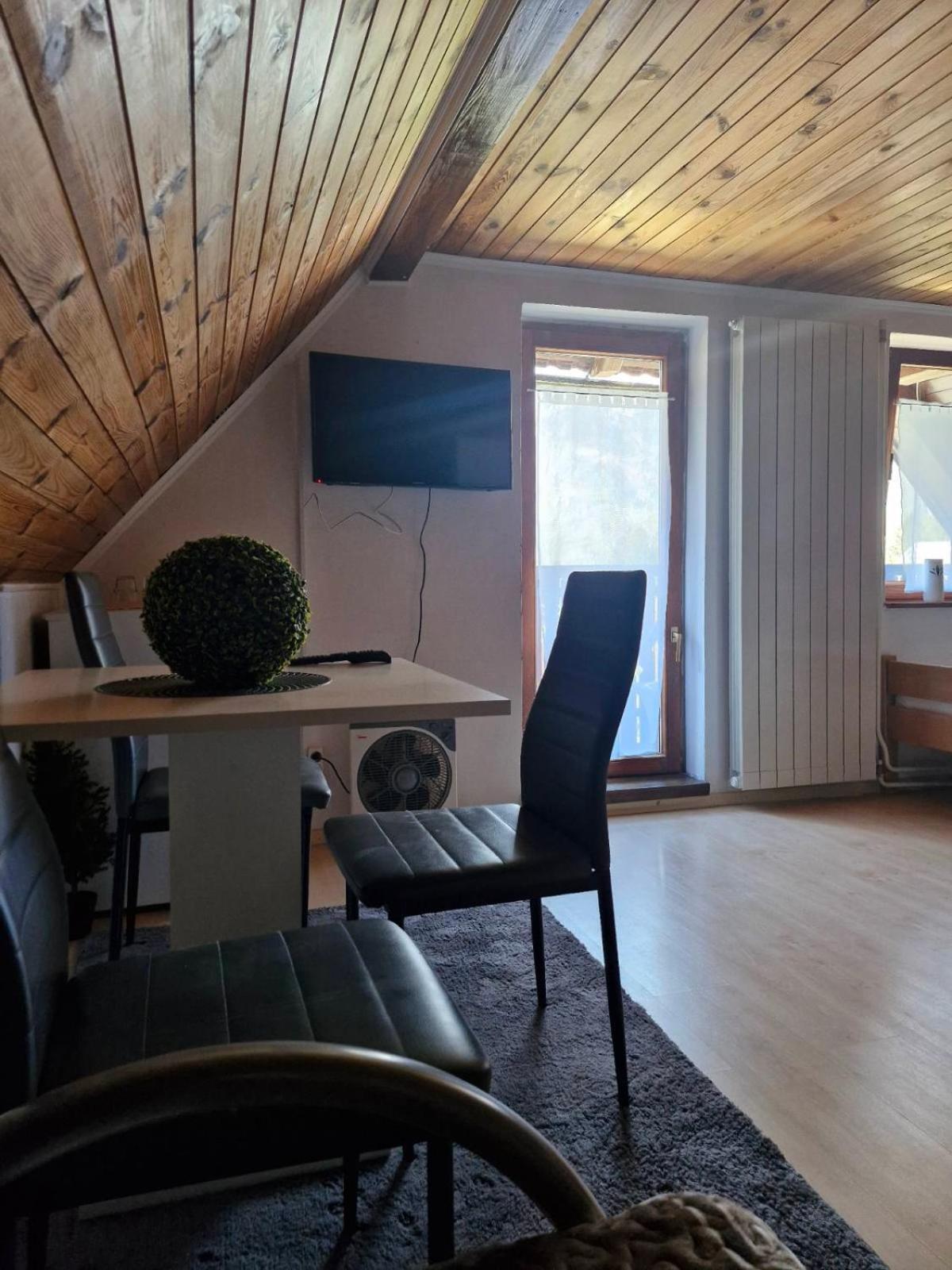 Apartamento Kometer Soba Bovec Exterior foto